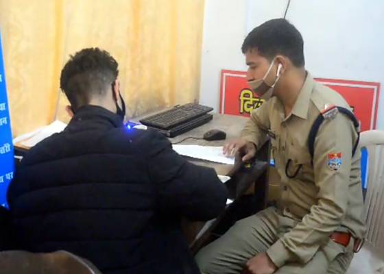 नैनीताल - समलैंगिक नाबालिग पुत्र की पिता ने करवाई जबरन शादी तो पुत्र ने थाने में करवाई शिकायत दर्ज